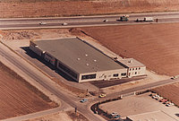 The first Humbaur factory in 1980